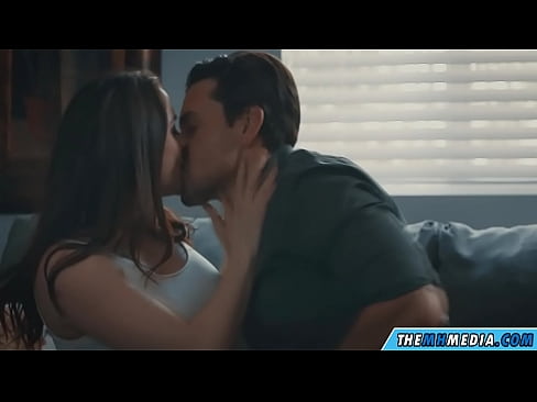 ❤️ Sexo romântico com uma boa mãe mocinha ️❌ Porno real em nós